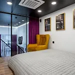 Apartment Hause Of Gangs