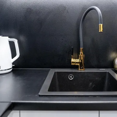 Hause Of Gangs Lejlighed