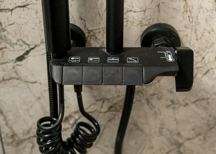 Hause Of Gangs * بالانغا