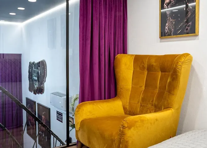 Hause Of Gangs * بالانغا